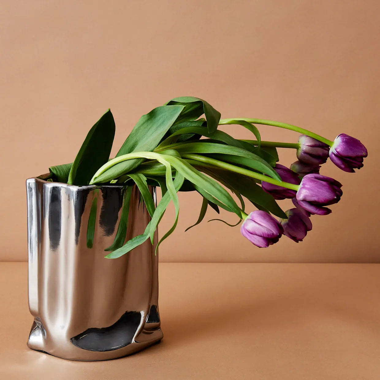 Vase en céramique métal mercure argent
