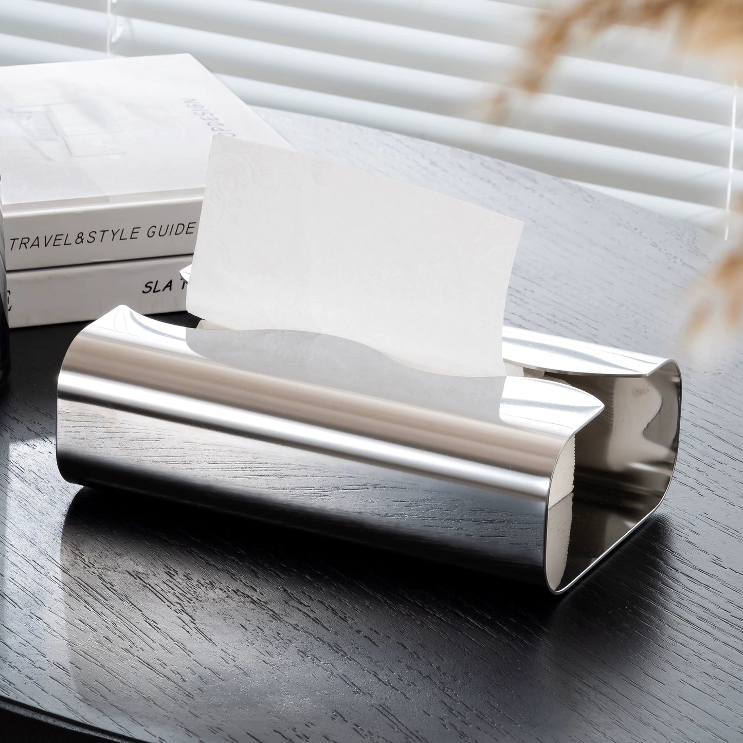 Caja de pañuelos minimalista cromada