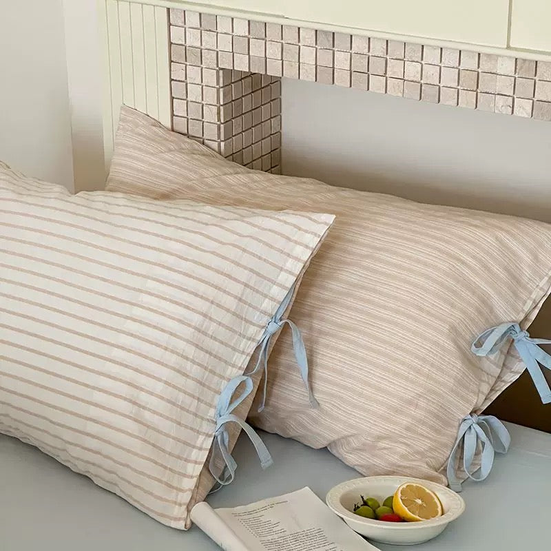 Pastel Striped Bow Pillowcase YP108