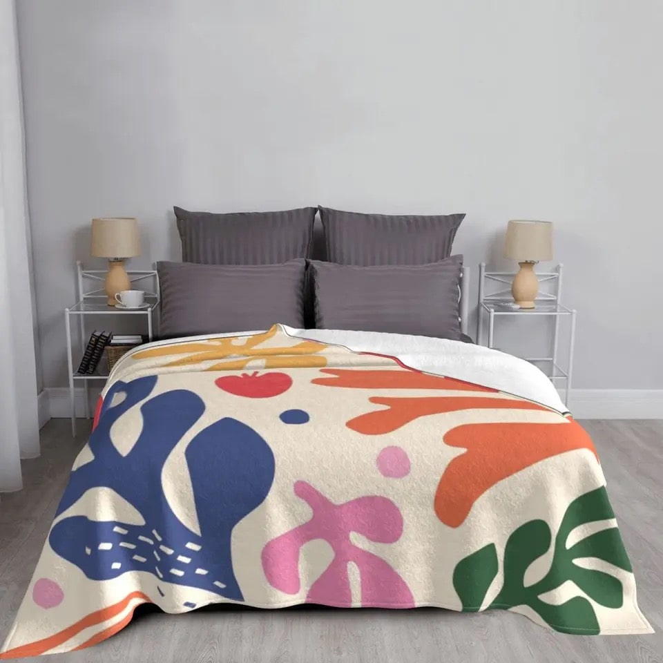 Abstract Flower Print Blanket