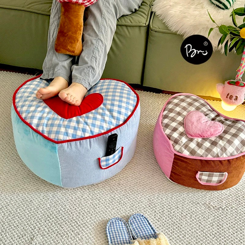 Cozy Plaid Heart Pouf Cushion YP110
