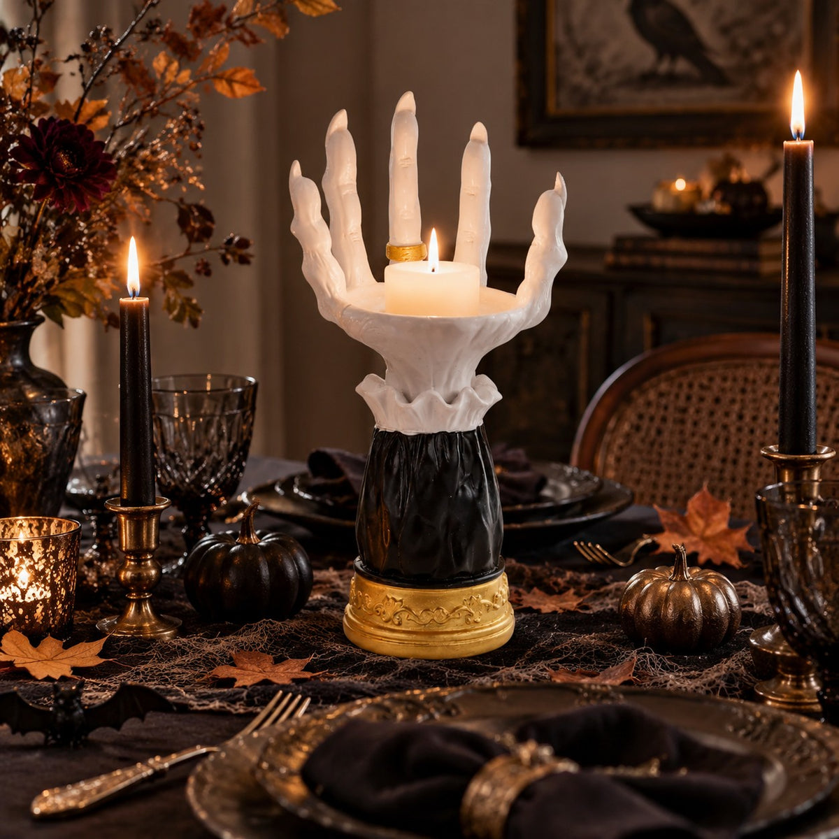 Portavelas de mano de bruja de Halloween | Decoración de candelabro gótico de resina