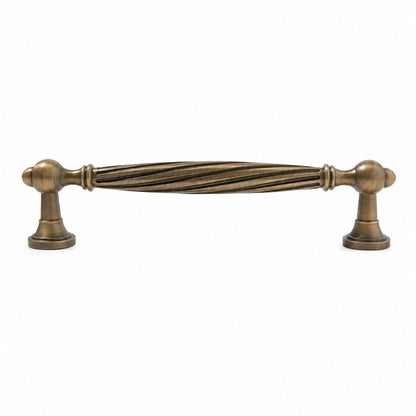 Antique Brass Cabinet Pulls and Drawer Handles