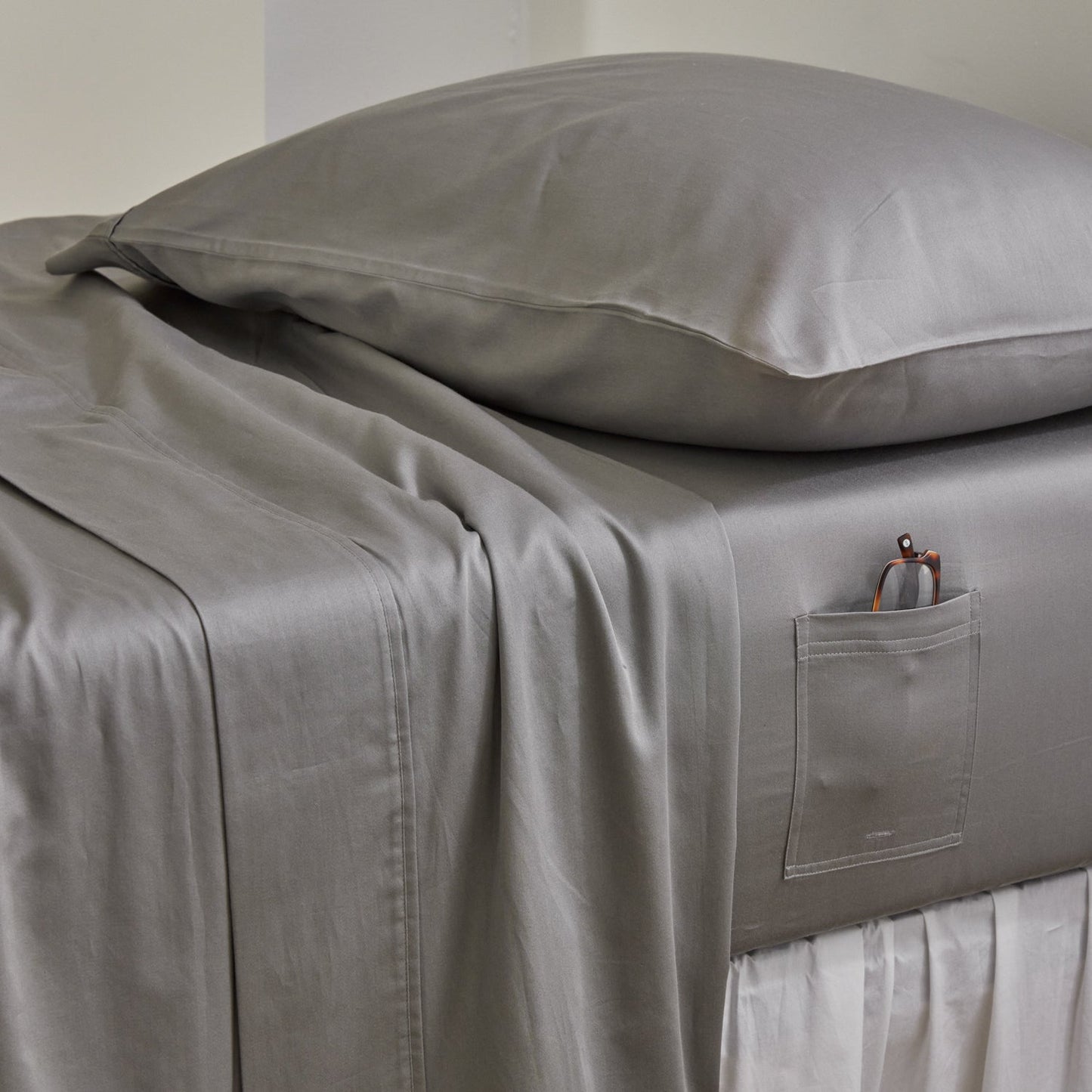 Robin Cotton Sheet Set with Bedside Pocket