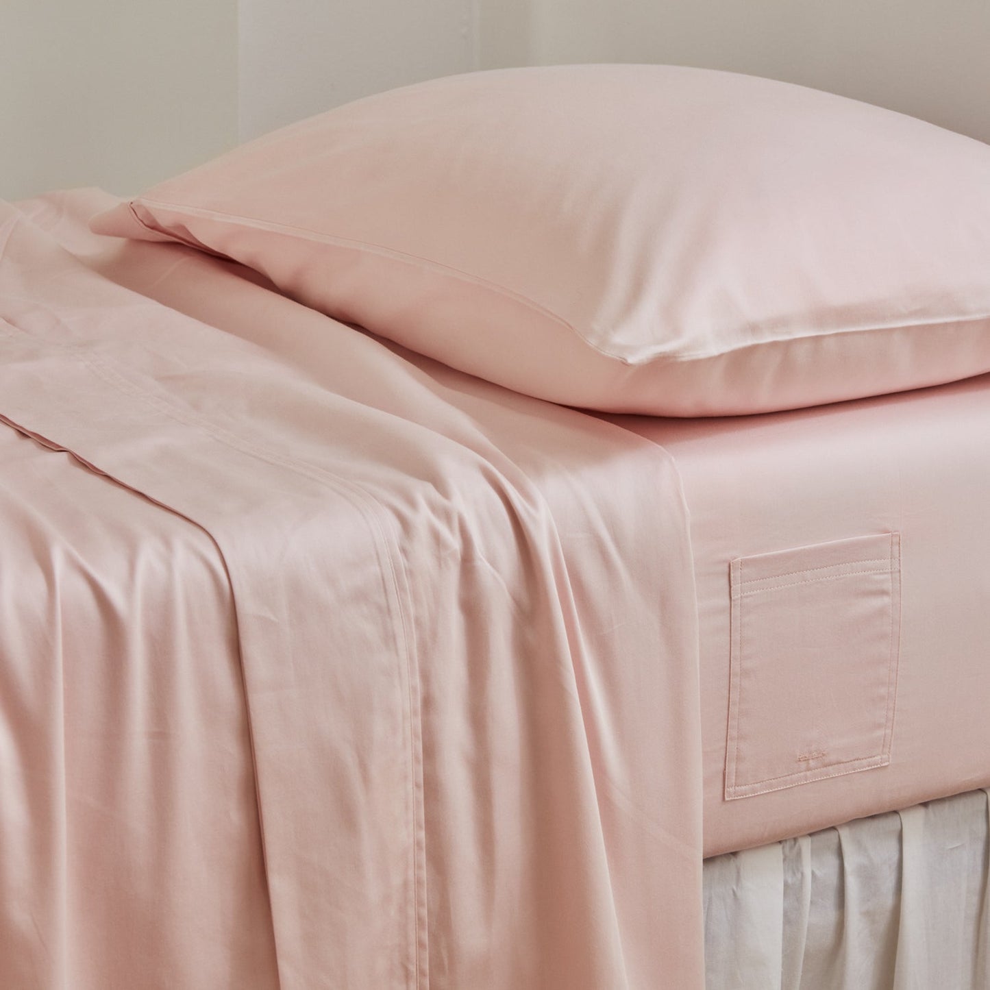 Robin Cotton Sheet Set with Bedside Pocket