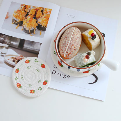 Nordic Strawberry Round Tea Coaster Handmade Woven Placemat Y40