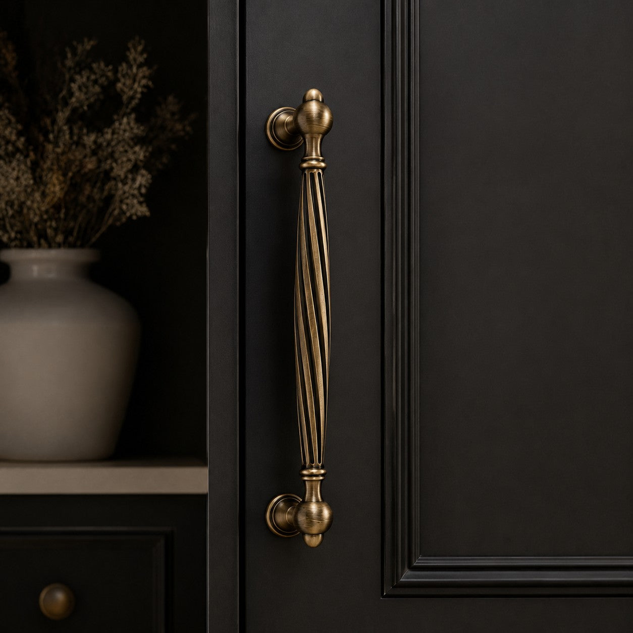 Antique Brass Cabinet Pulls and Drawer Handles