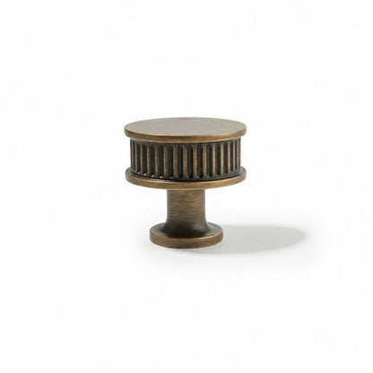 Antique Brass Cabinet Pulls and Drawer Handles