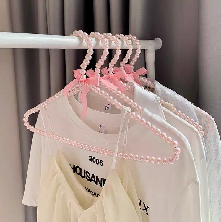 Coquette Pearl Hangers Y07