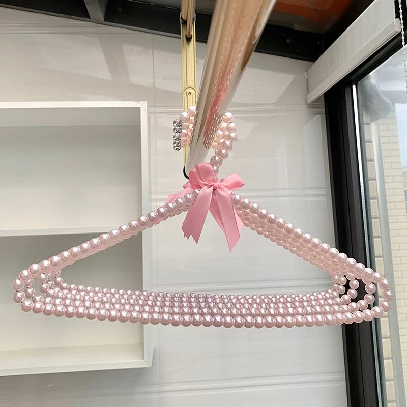 Coquette Pearl Hangers Y07