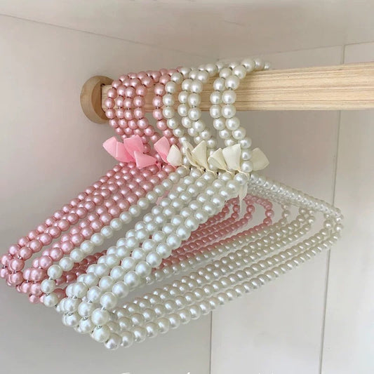 Coquette Pearl Hangers Y07