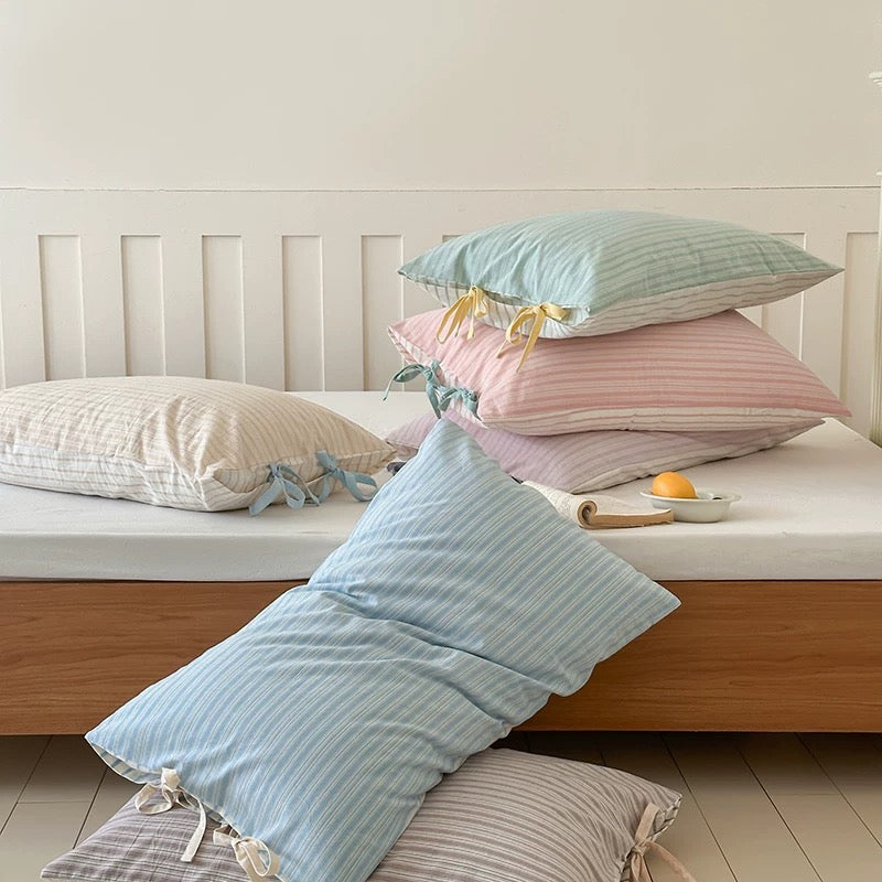 Pastel Striped Bow Pillowcase YP108