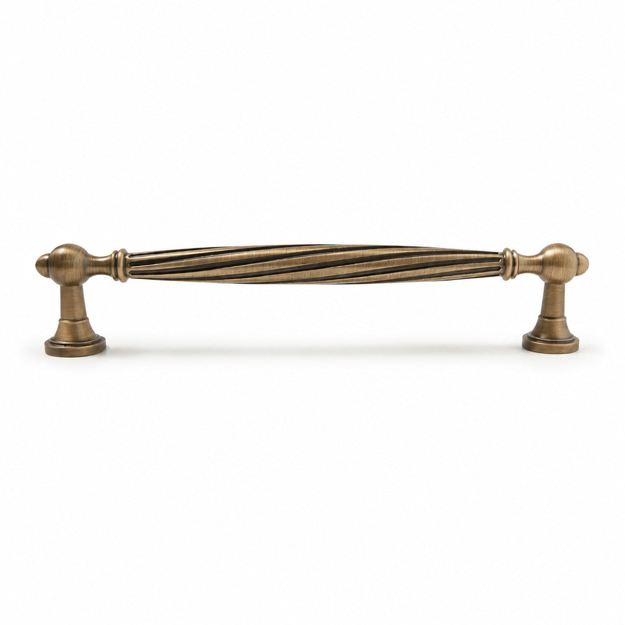 Antique Brass Cabinet Pulls and Drawer Handles