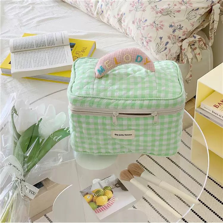 Chic Plaid Cosmetic Bag Y06