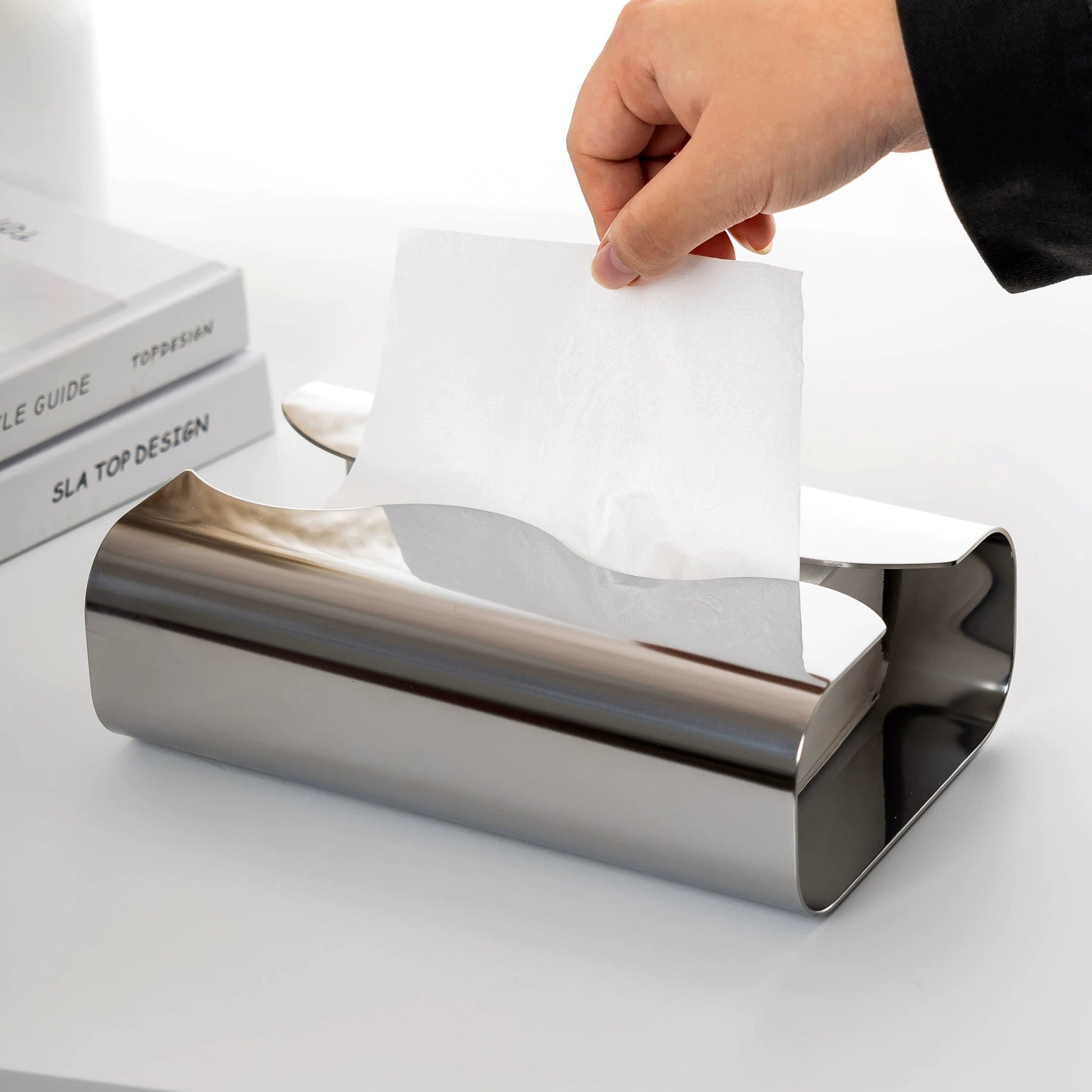 Caja de pañuelos minimalista cromada