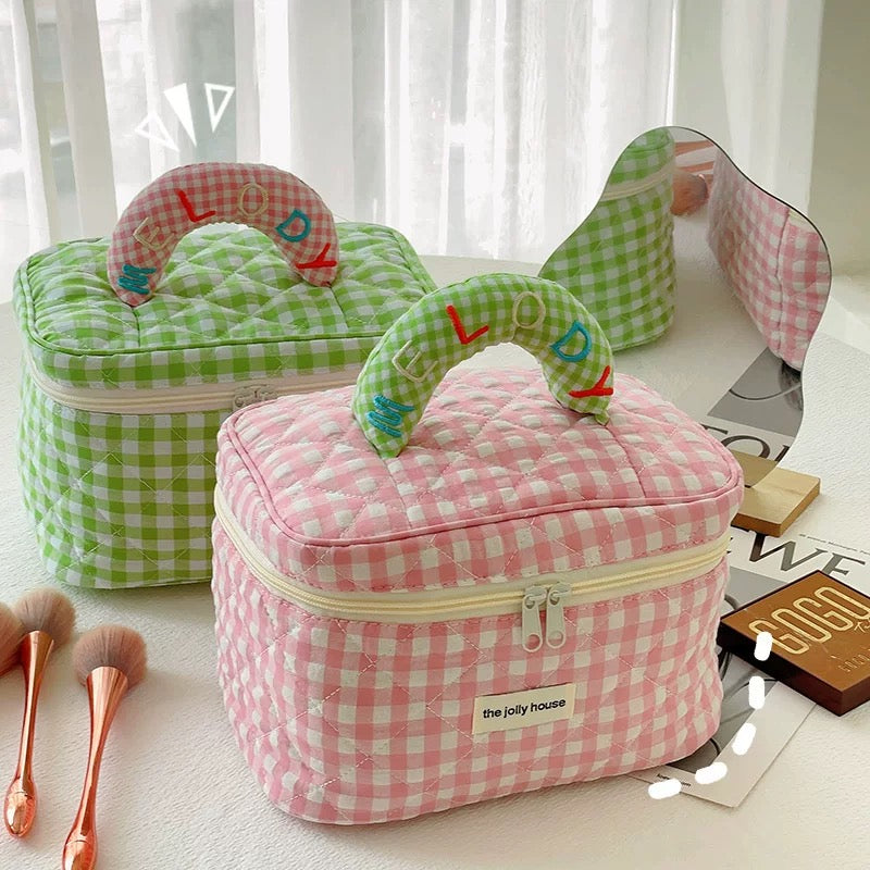 Chic Plaid Cosmetic Bag Y06