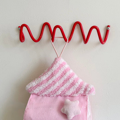 Modern Metal Wavy Wall Hook Rack