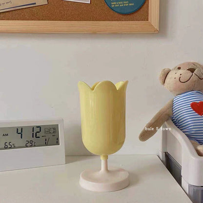 Tulip Pen Holder