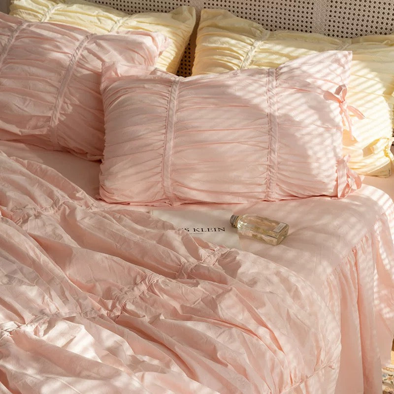 Coquette Pleated Cotton Pillowcase